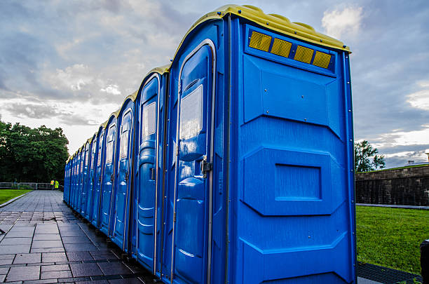 Best High-end porta potty rental  in Moweaqua, IL